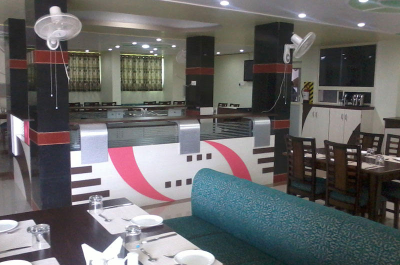Hotel Gangotri:Restaurant